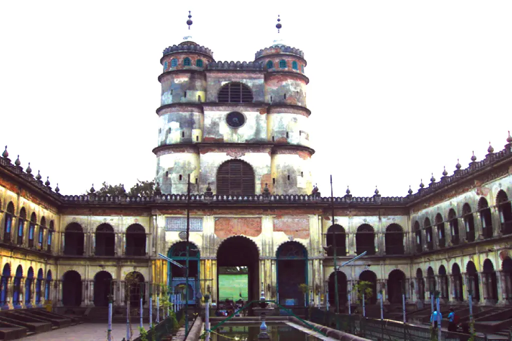 āĻāĻŽāĻžāĻŽāĻŦāĻžā§āĻžāϰ āĻŽā§āϞ āĻāĻŦāύ, āĻĒāĻļā§āĻāĻŋāĻŽāĻŦāĻā§āĻ āĻšā§āĻāϞāĻŋ, āĻāĻžāϰāϤ