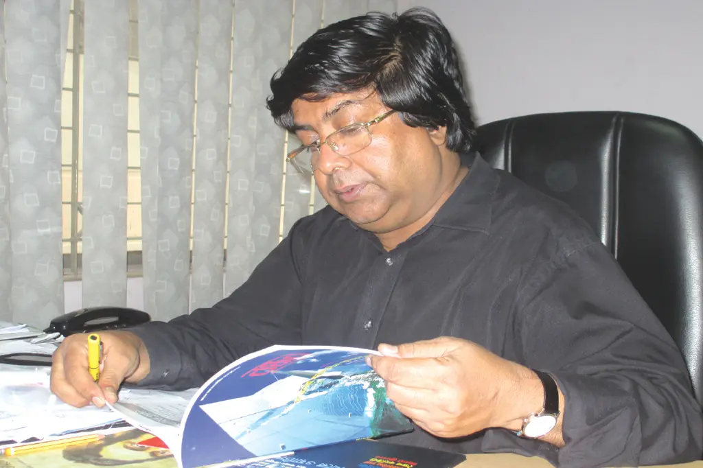 স্থপতি মো. আহসানুল হক খান