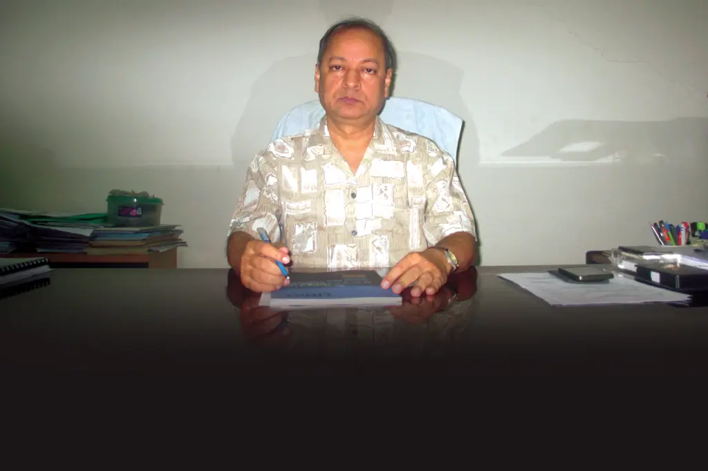 মোহাম্মদ আবু সাদেক, পিইঞ্জ